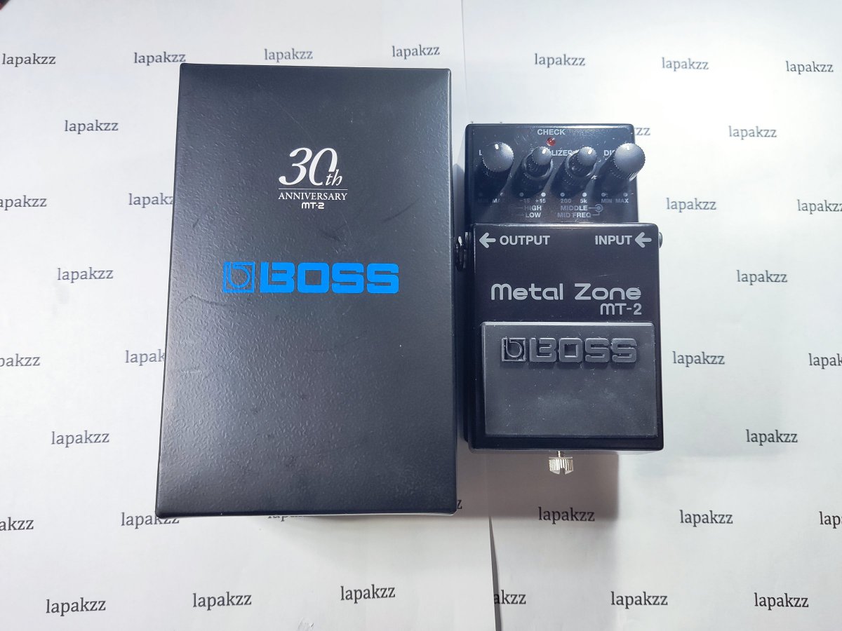 BOSS MT-2 Metal Zone 30 th Anniversary - MT-2 3A